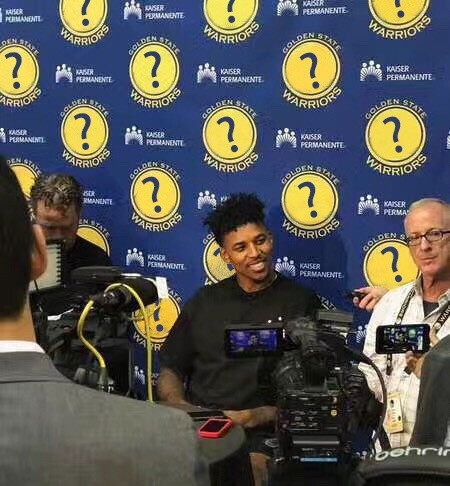 拉开帷幕 拉开帷幕