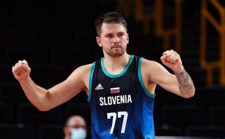 示其国家队 示其国家队