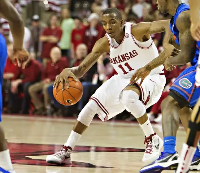 解析“反向心理”：让对手觉得你正在进行拙劣的诈唬。（解密反向心理：让对手误以为你只是在做拙劣的诈唬）